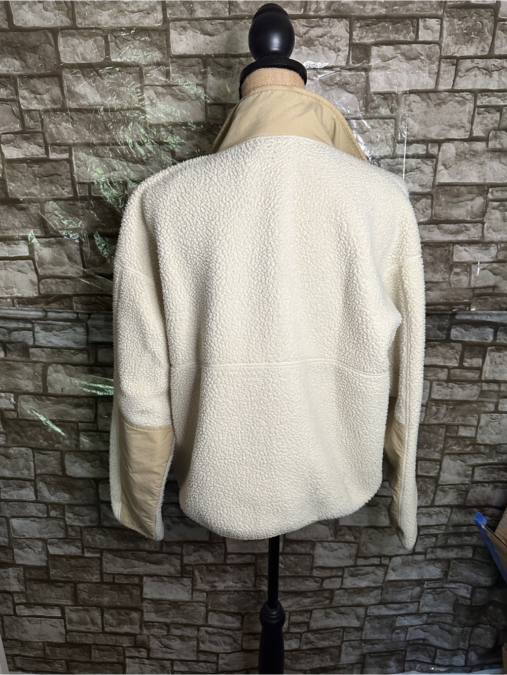 The North Face Women's Cream Sherpa Jacket with Tan Trim - Picture 11 of 14
